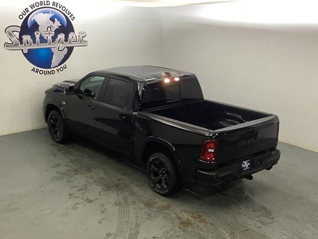 New 2026 RAM 1500 4x4 Crew Cab image 13