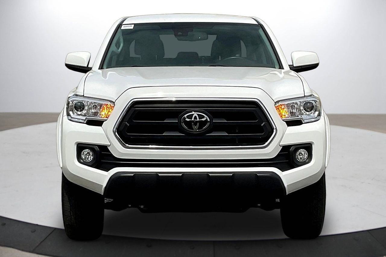 Used 2023 Toyota Tacoma SR5 RWD image 3