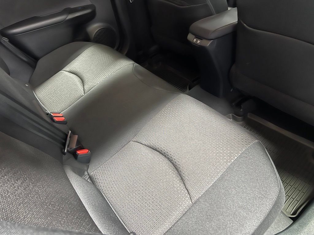 Certified 2022 Toyota Prius LE FWD image 16