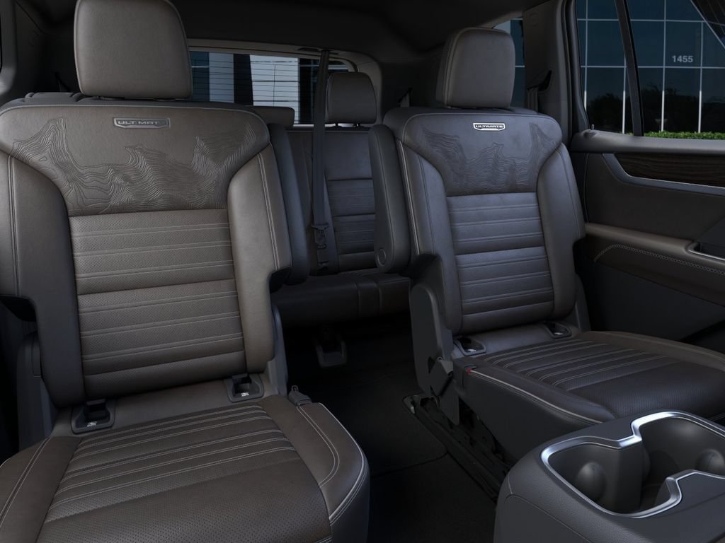 New 2027 GMC Acadia Denali Ultimate w/ LPO, Floor Liner Package AWD/4WD image 17