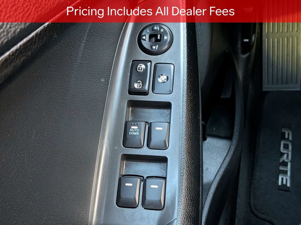 Used 2017 Kia Forte LX FWD image 21