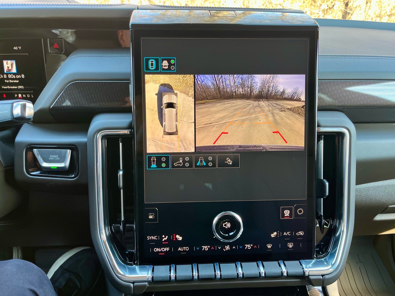 New 2026 GMC Yukon Elevation image 32