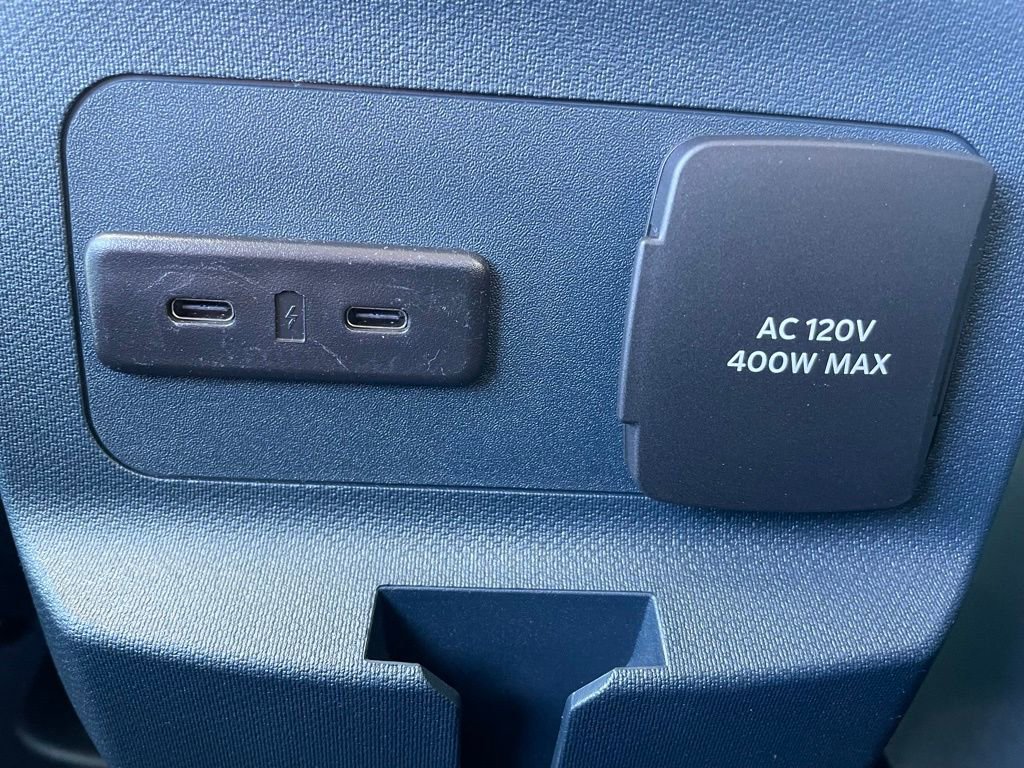 New 2026 Ford Maverick Lariat w/ 4K Tow Package image 23