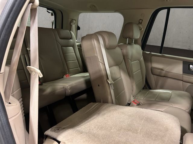 Used 2006 Ford Expedition XLT AWD/4WD image 21