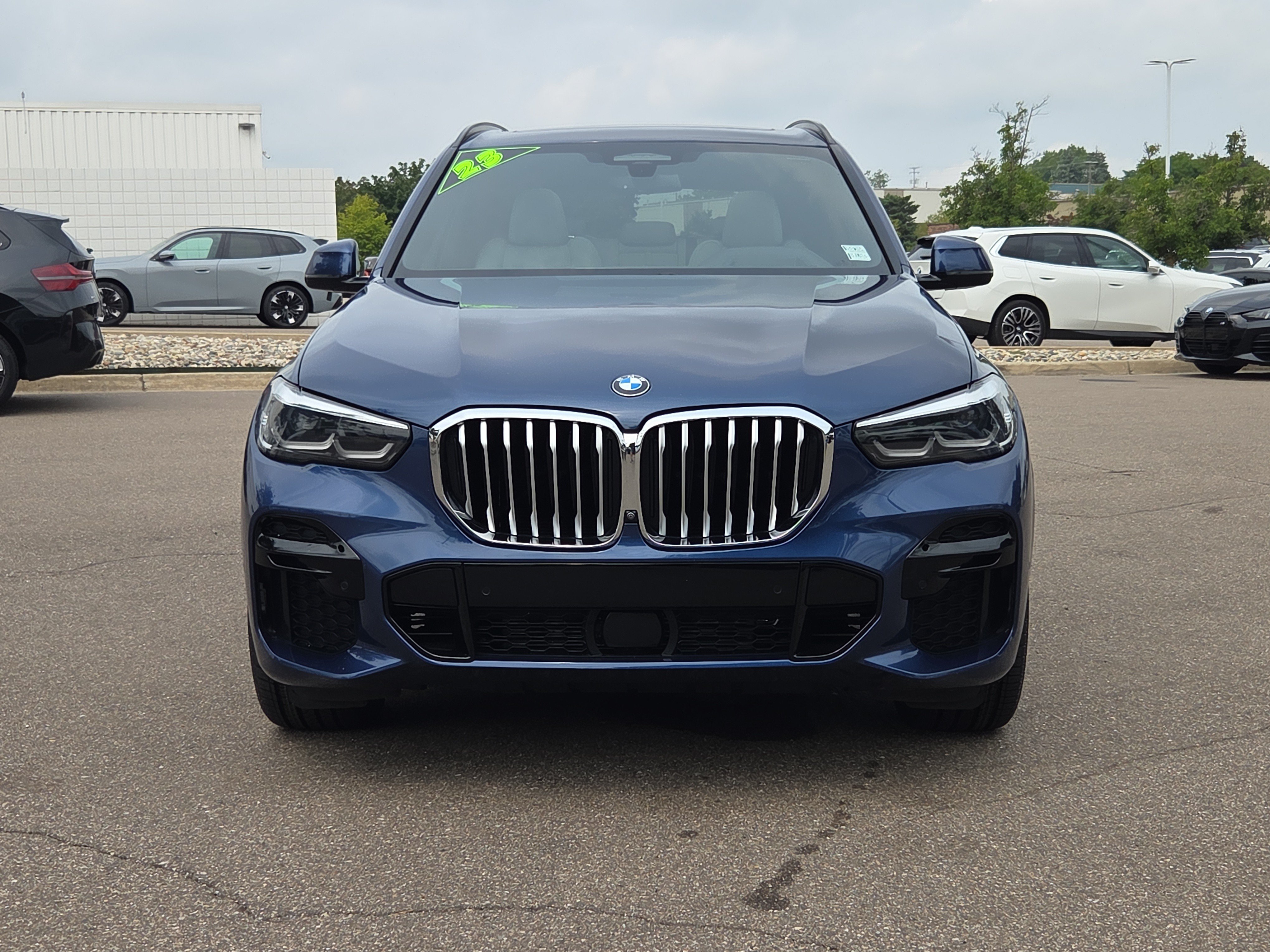 Certified 2023 BMW X5 xDrive40i w/ M Sport Package AWD/4WD image 8