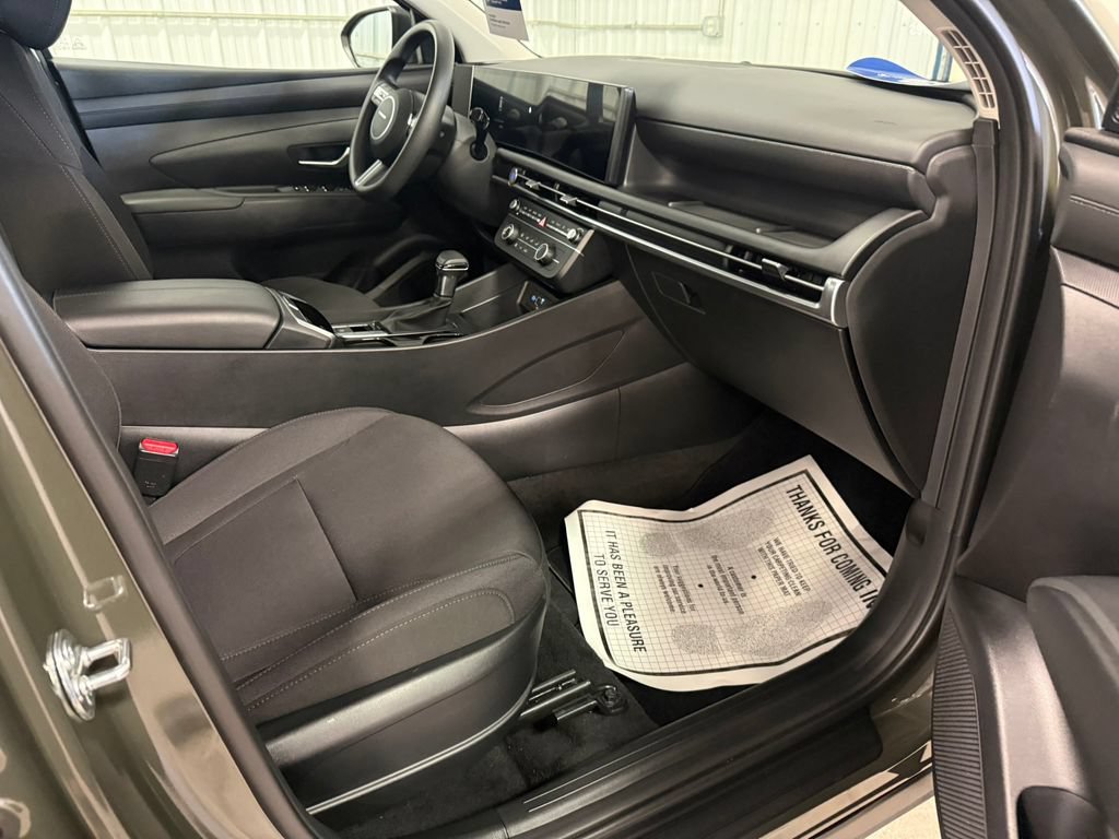 Certified 2026 Hyundai Tucson SE AWD/4WD image 29