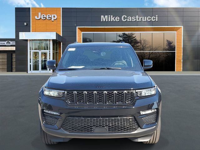 New 2025 Jeep Grand Cherokee Limited w/ Black Appearance Package image 2