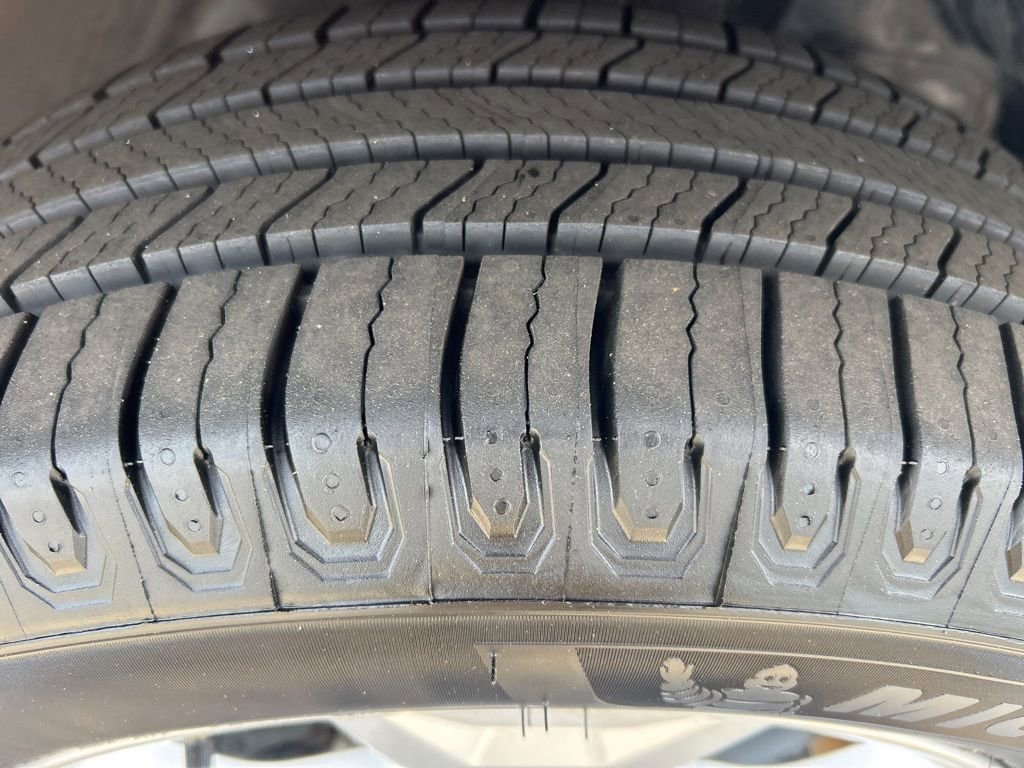 Used 2014 Subaru Forester 2.5i Premium w/ All-Weather Package image 23