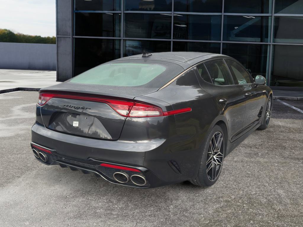 Used 2022 Kia Stinger GT2 image 5