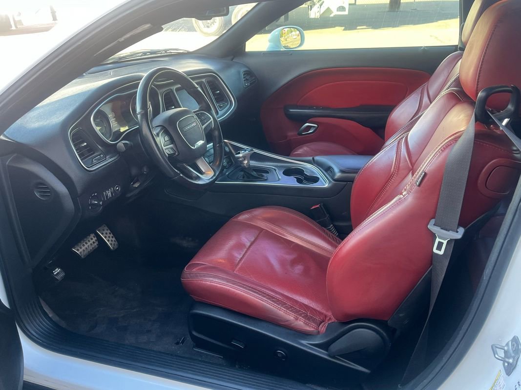Used 2018 Dodge Challenger R/T Plus image 9