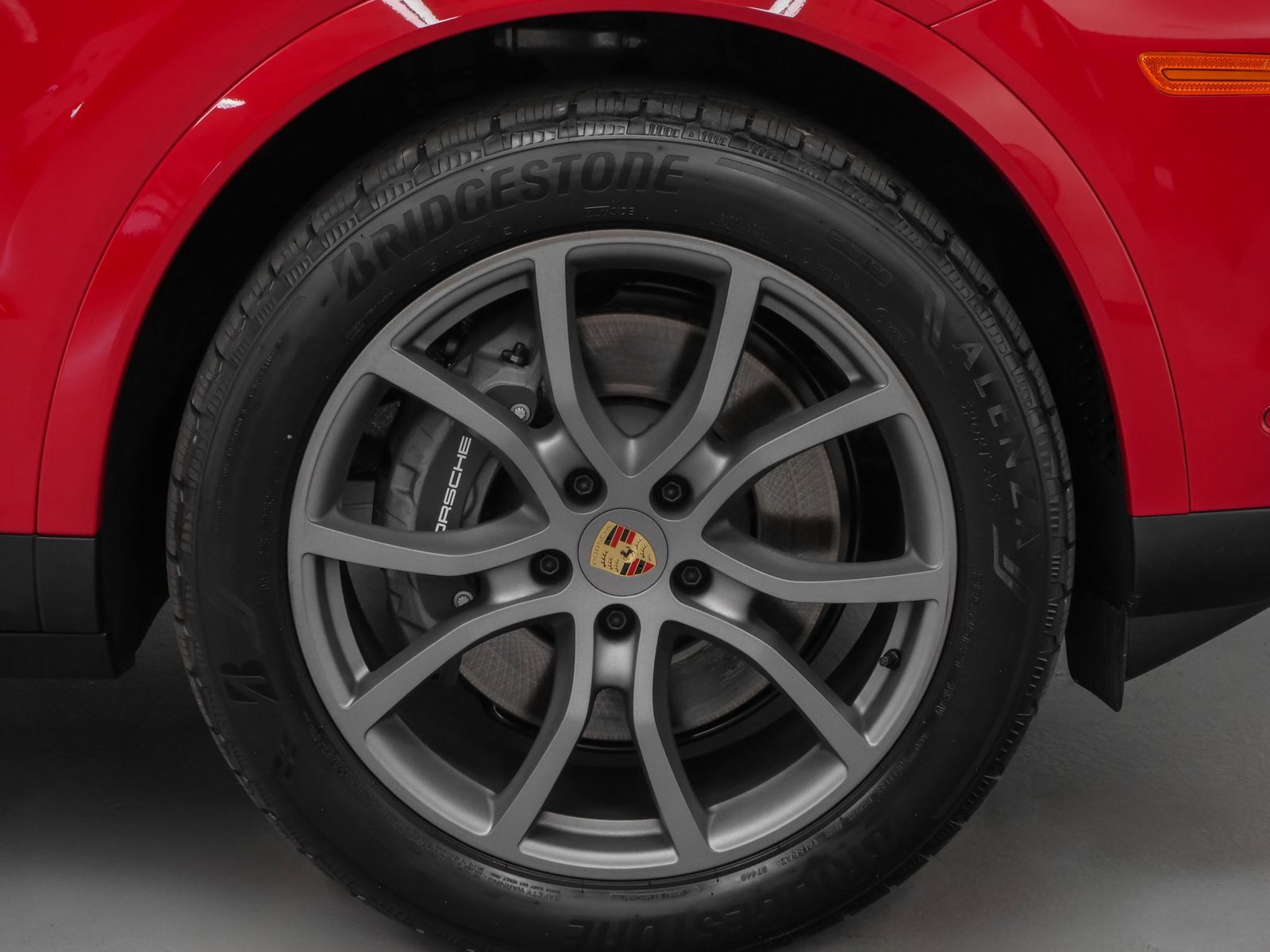 Used 2024 Porsche Cayenne Coupe image 15