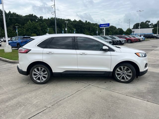 Used 2019 Ford Edge Titanium FWD image 9
