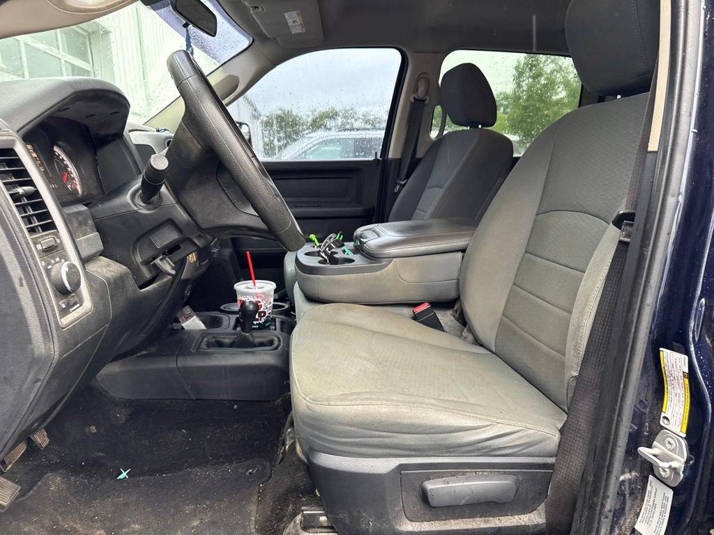 Used 2015 RAM 2500 Tradesman w/ Chrome Appearance Group AWD/4WD image 11