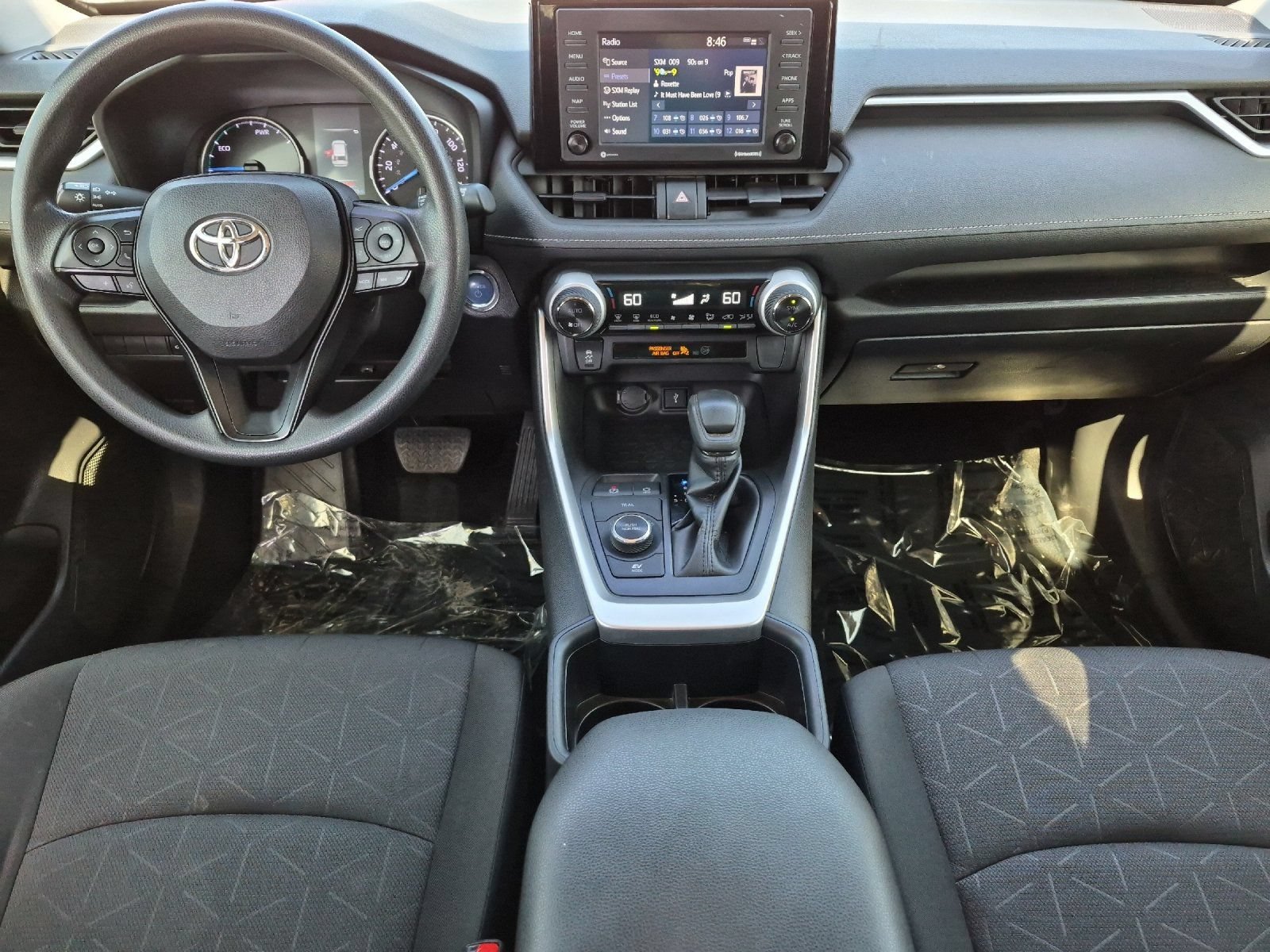 Used 2022 Toyota RAV4 XLE w/ Convenience Package AWD/4WD image 12