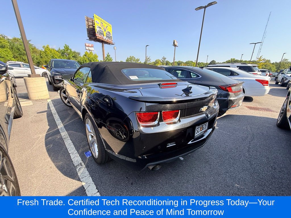 Used 2011 Chevrolet Camaro SS w/ RS Package RWD image 3