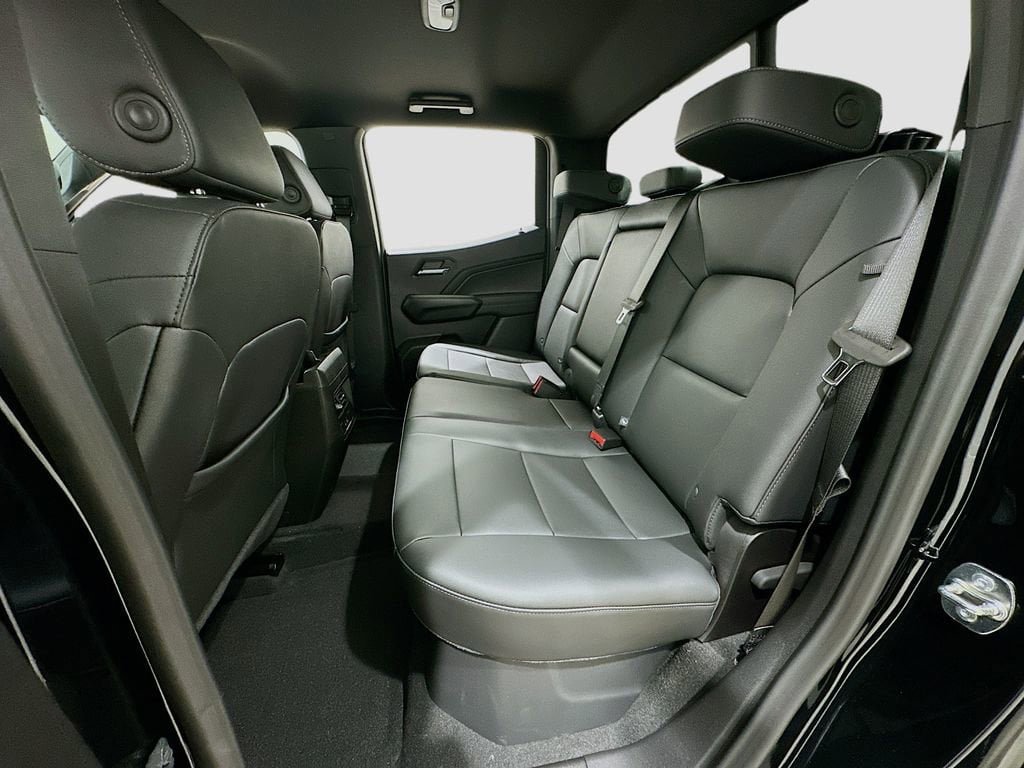 New 2026 GMC Canyon Elevation w/ Convenience Package RWD image 25