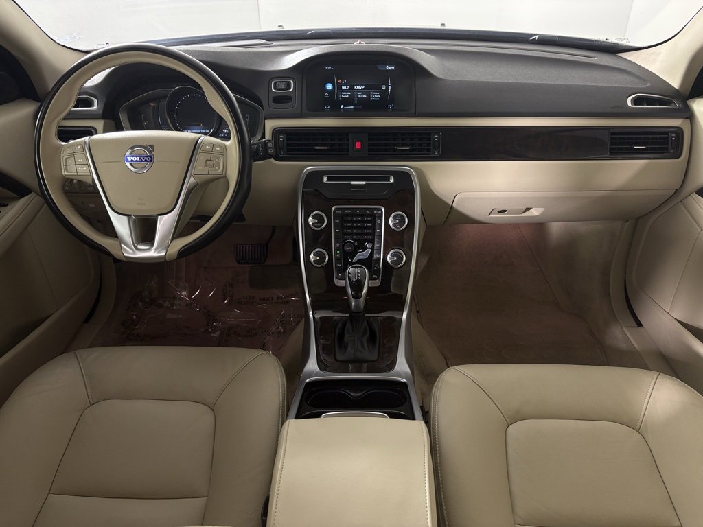 Used 2015 Volvo XC70 T6 Platinum image 30