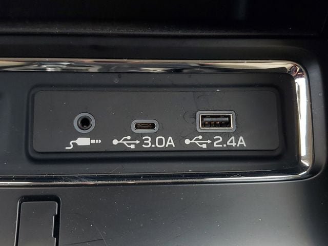 Used 2023 Subaru Ascent Limited AWD/4WD image 30