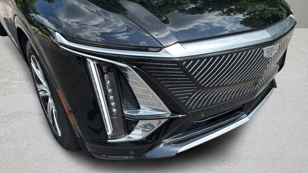 Certified 2024 Cadillac Lyriq Tech AWD/4WD image 12