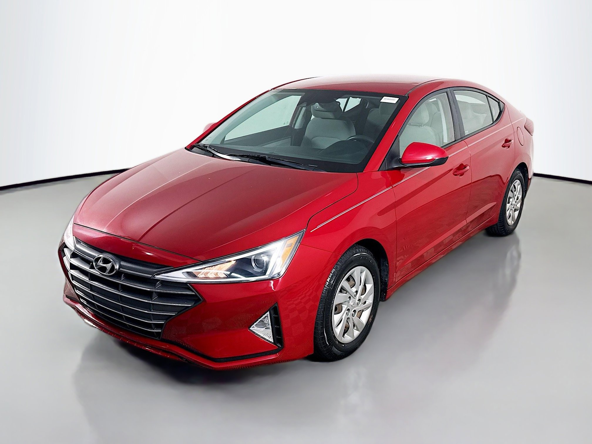 Used 2020 Hyundai Elantra SE image 4