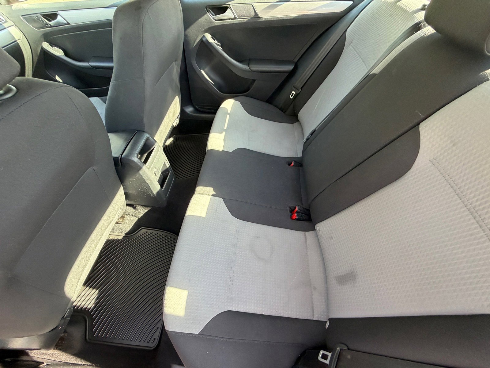Used 2018 Volkswagen Jetta S FWD image 13