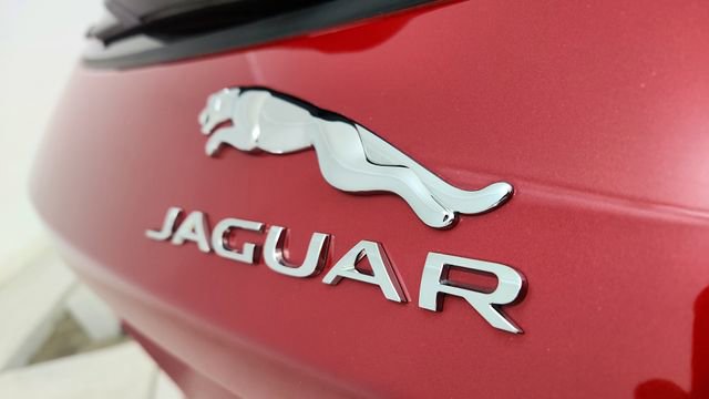 Used 2025 Jaguar F-PACE R-Dynamic S image 16