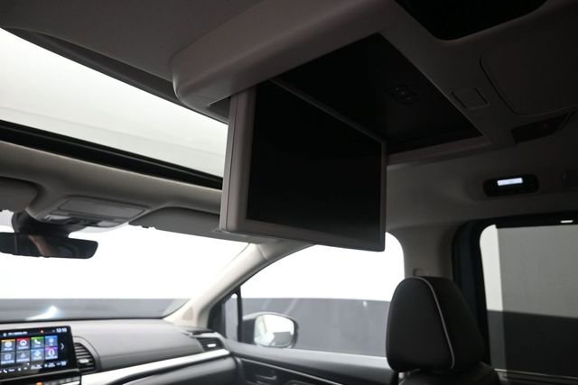 Used 2026 Honda Odyssey Touring image 23