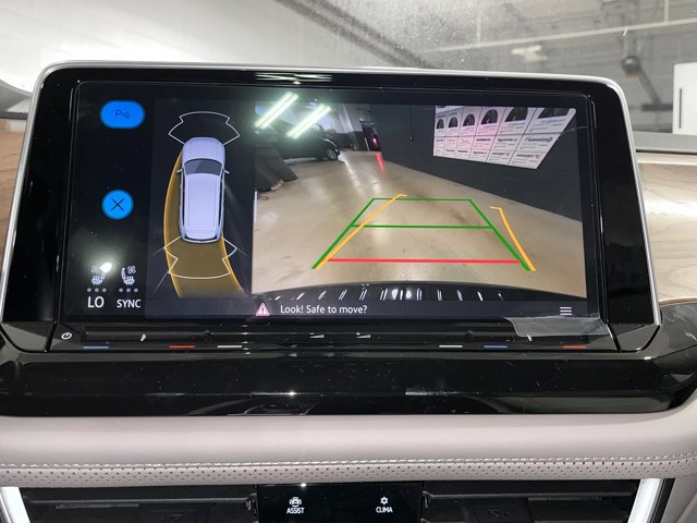 New 2026 Volkswagen Atlas SE image 25