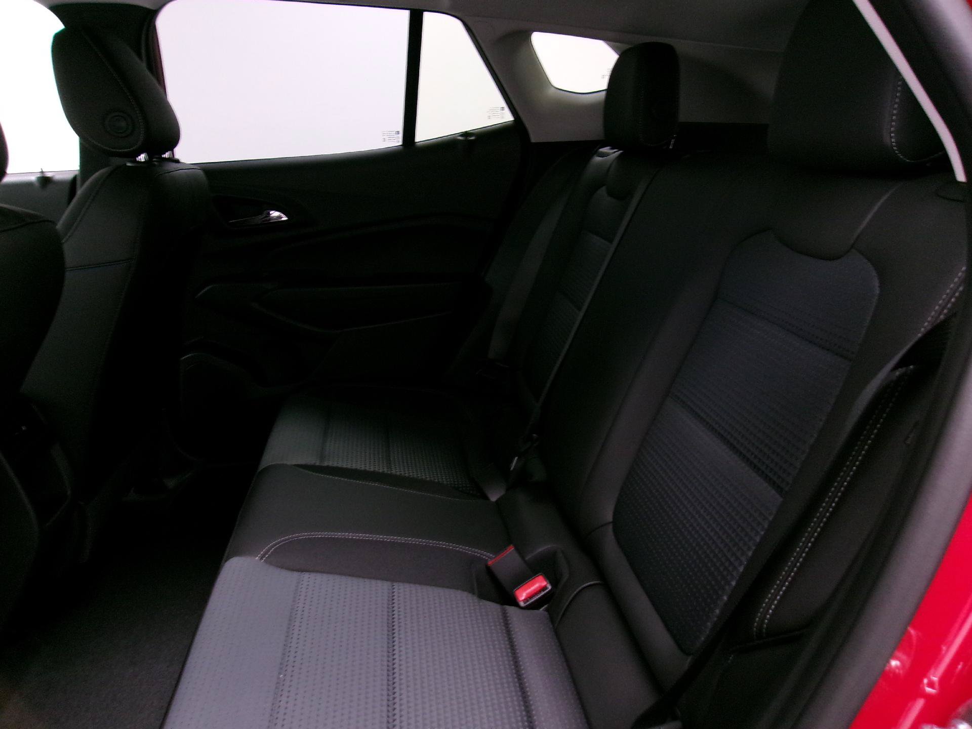 New 2026 Chevrolet Trax LT w/ Driver Confidence Package FWD image 10