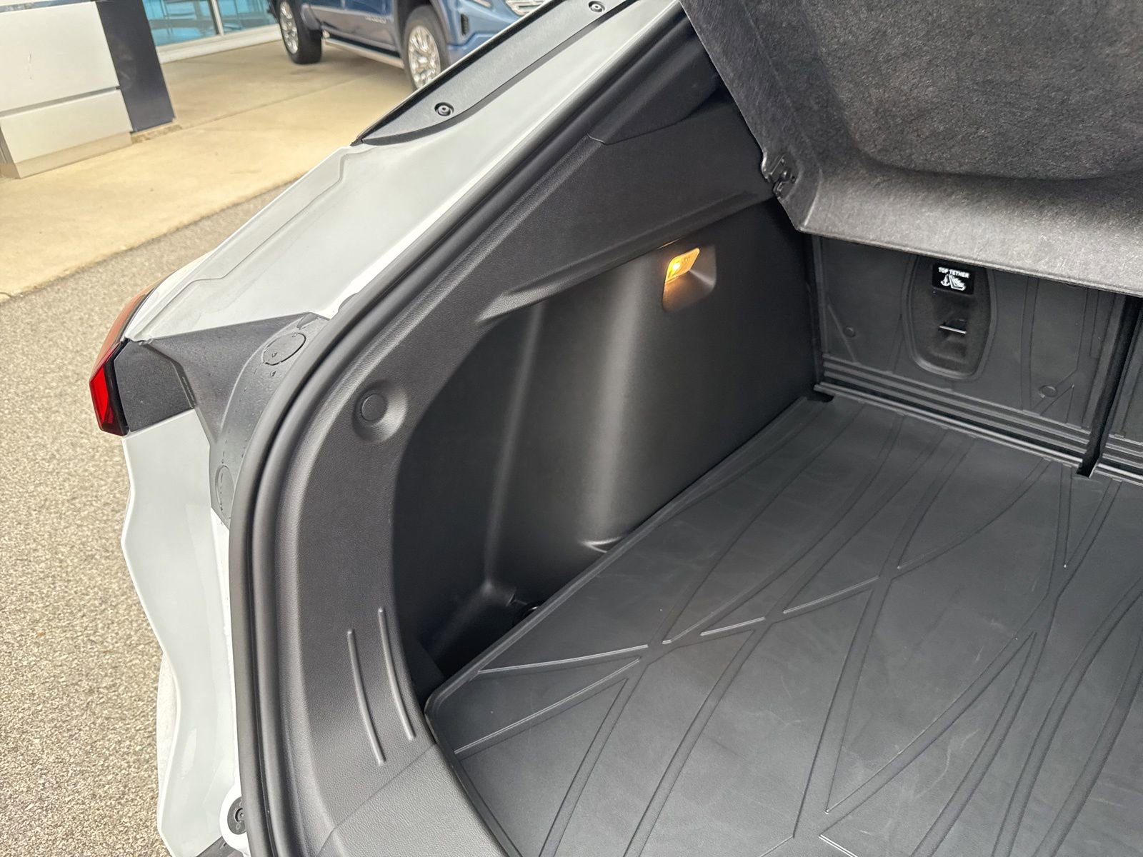 New 2026 Buick Envista Sport Touring w/ Convenience I Package FWD image 11