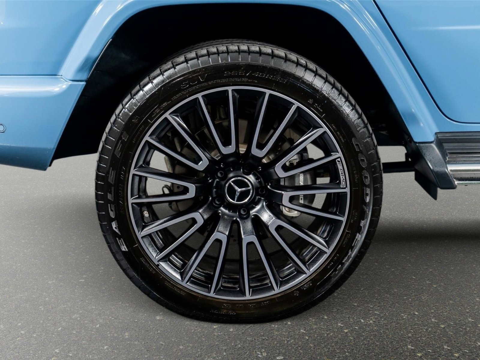 Used 2025 Mercedes-Benz G 63 AMG 4MATIC image 9