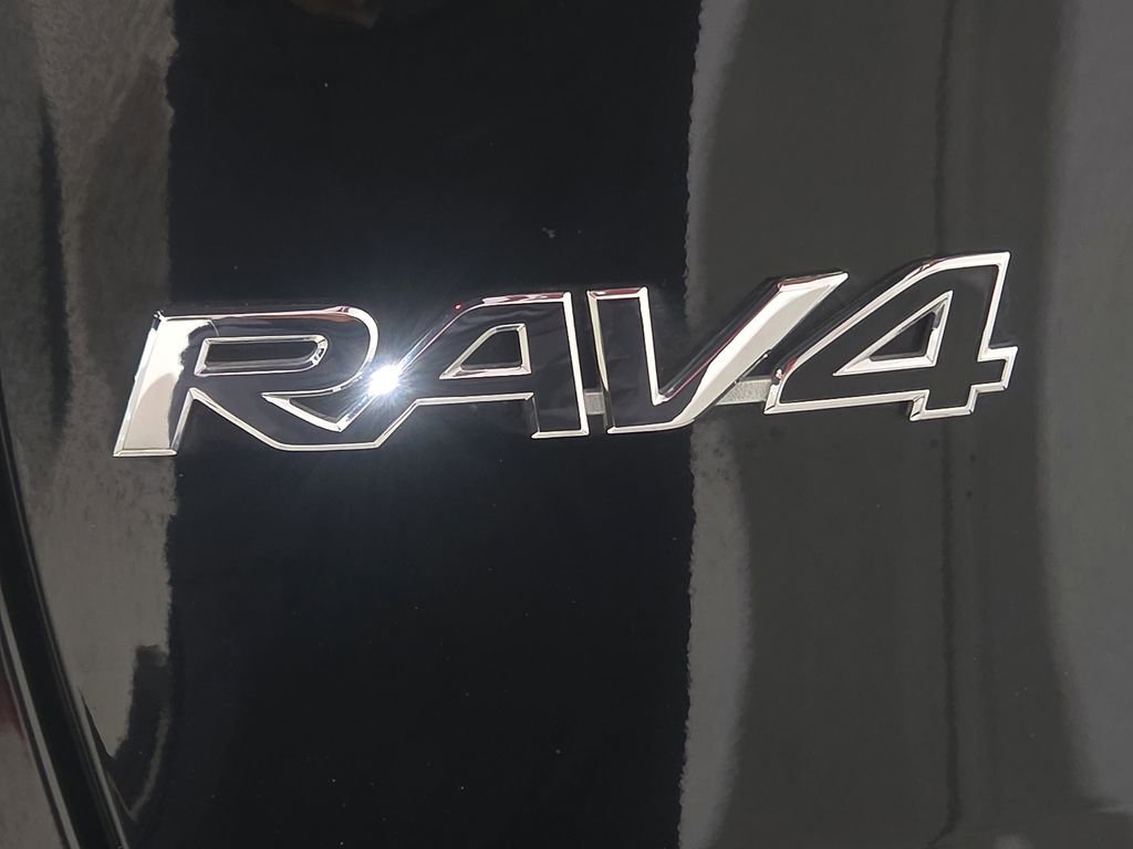 Certified 2024 Toyota RAV4 SE w/ Convenience Package AWD/4WD image 11