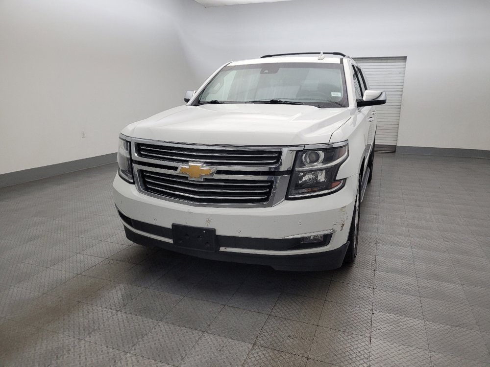 Used 2017 Chevrolet Suburban Premier image 15