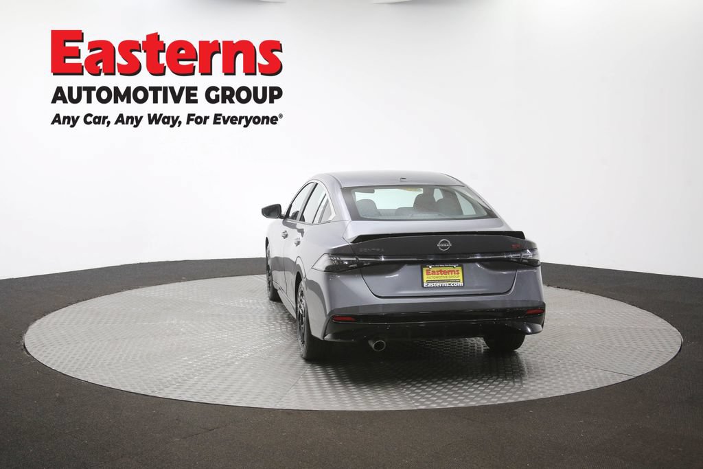Used 2026 Nissan Sentra SR w/ Floor Mat Package FWD image 64