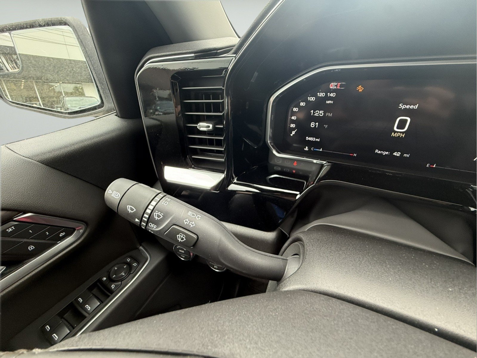 Used 2026 GMC Sierra 1500 SLT AWD/4WD image 15