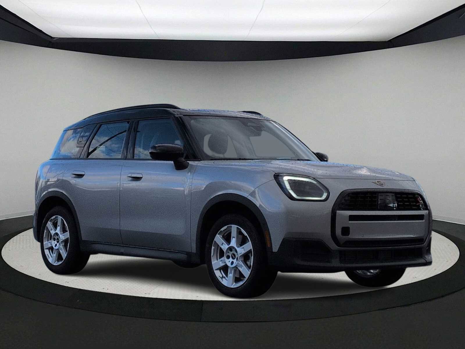 Certified 2025 MINI Cooper Countryman S image 2