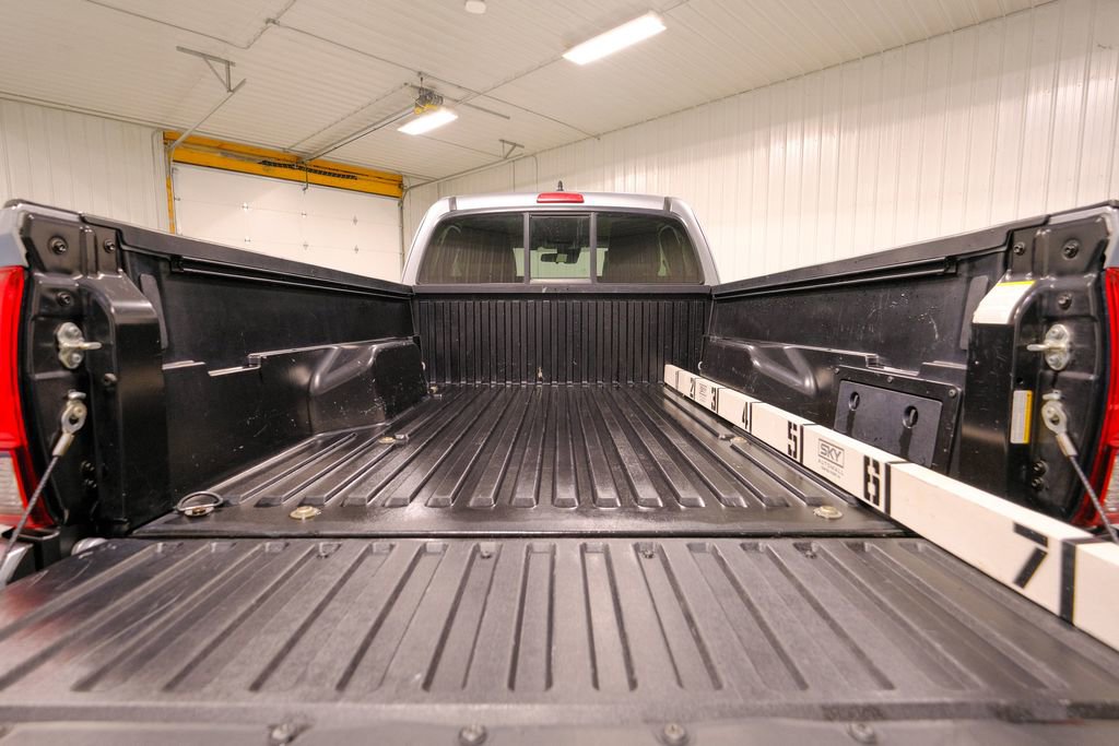 Used 2022 Toyota Tacoma SR5 image 23