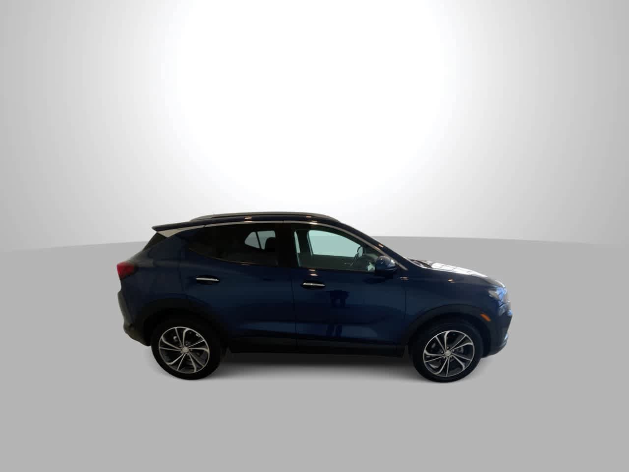 Used 2022 Buick Encore GX Select AWD/4WD image 9