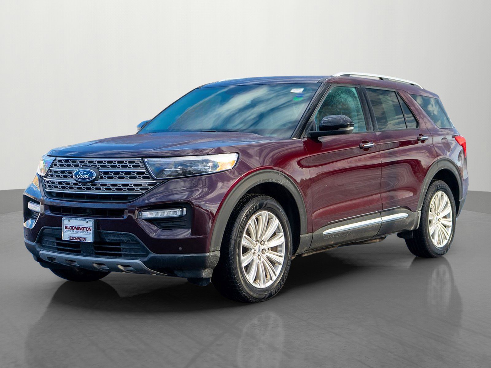 Used 2023 Ford Explorer Limited w/ Hybrid Equipment Group 310A image 3