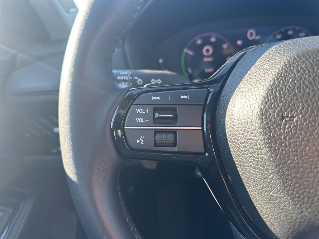 Used 2024 Honda Accord Touring image 19