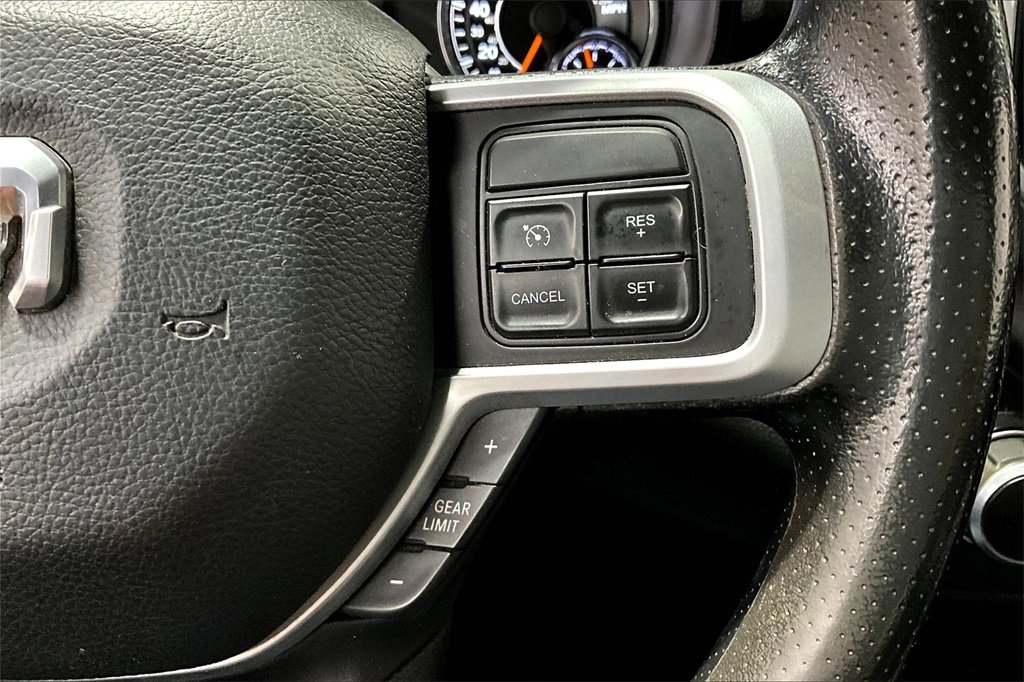 Used 2021 RAM 2500 Big Horn image 13