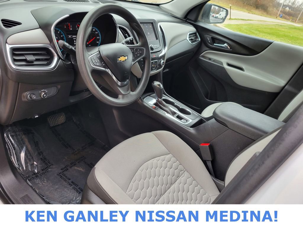 Used 2021 Chevrolet Equinox LS image 23