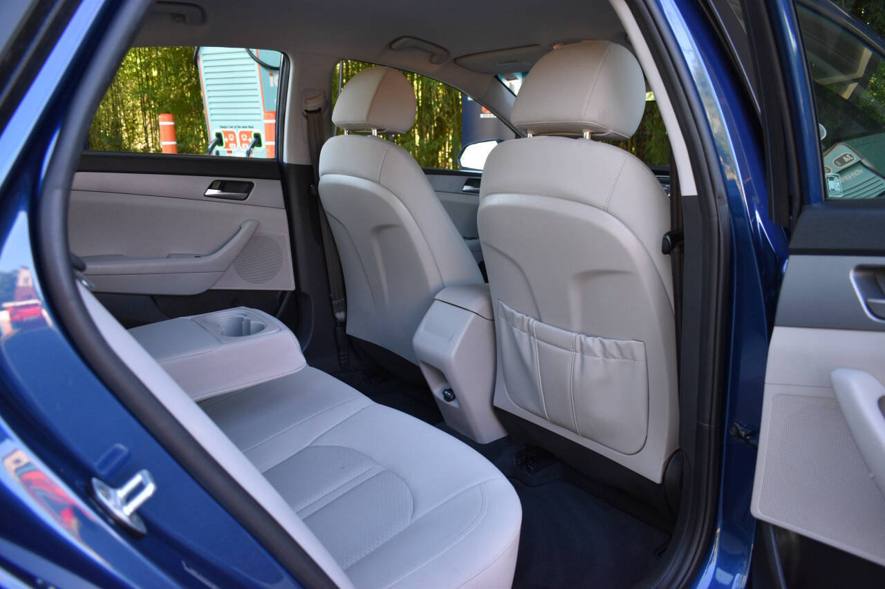 Used 2019 Hyundai Sonata ECO FWD image 11