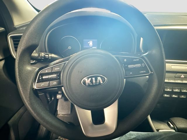 Used 2020 Kia Sportage LX AWD/4WD image 11