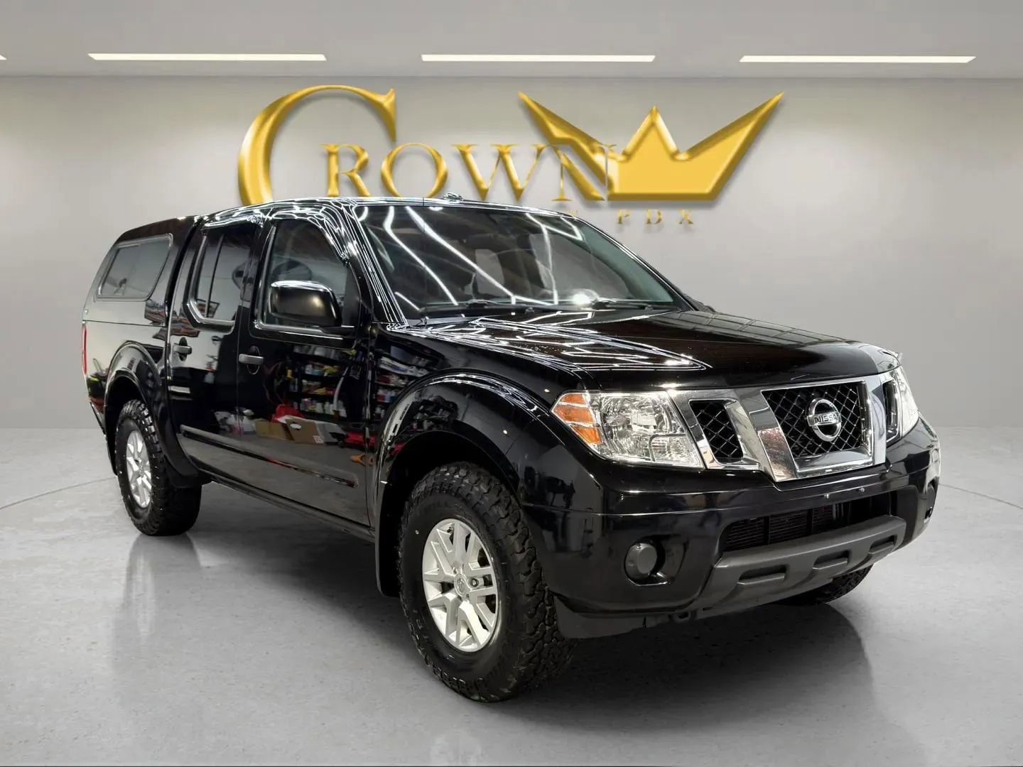 Used 2018 Nissan Frontier SV image 4