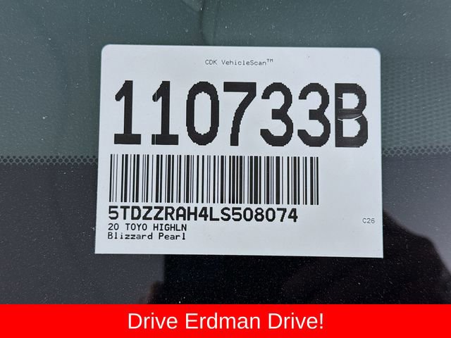 Used 2020 Toyota Highlander LE image 31