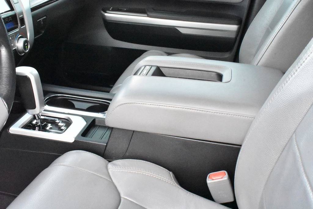 Used 2016 Toyota Tundra Limited image 26