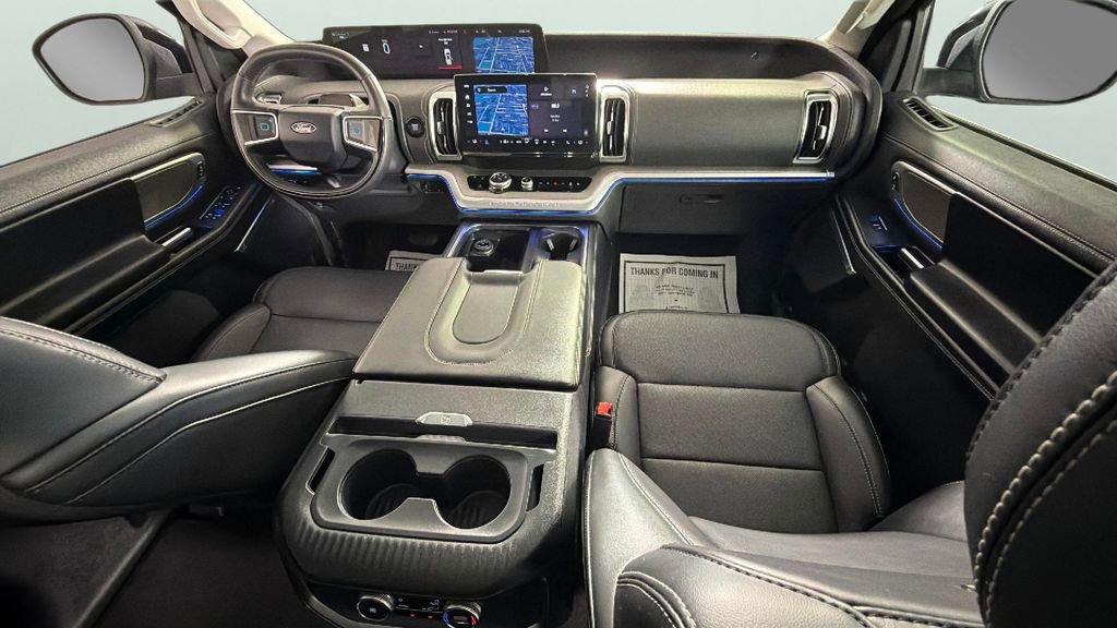 Used 2025 Ford Expedition Max Platinum AWD/4WD image 37
