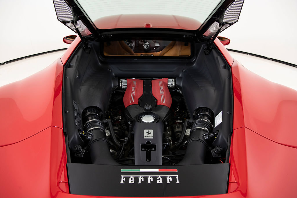 Certified 2017 Ferrari 488 GTB RWD image 27