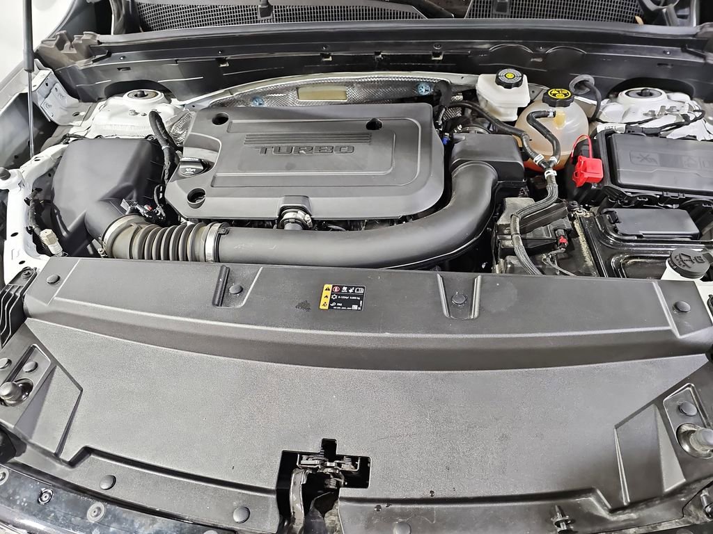 Certified 2023 Buick Envision Essence w/ Sport Touring Package image 36